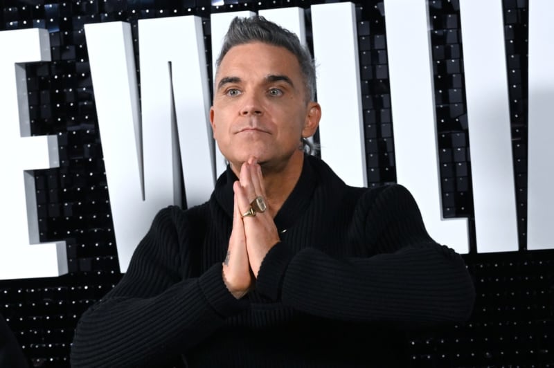 Robbie Williams si chtěl vzít život.