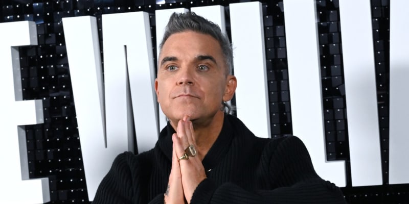 Robbie Williams si chtěl vzít život.