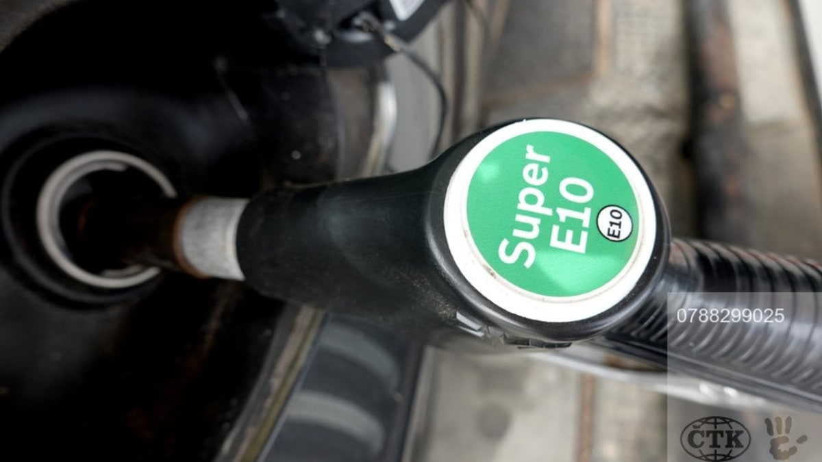 Benzin typu E10 obsahuje 10 % biosložky.