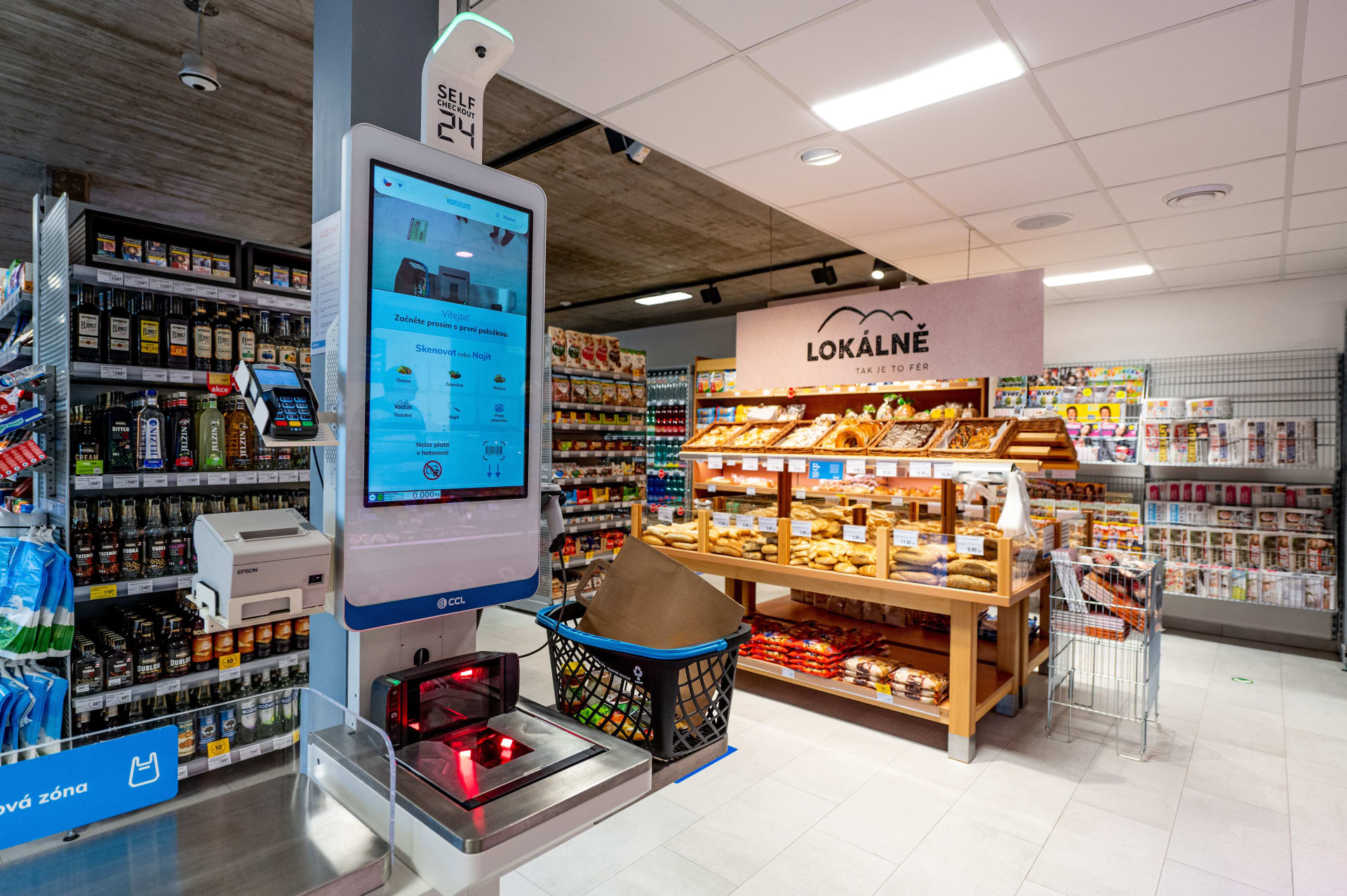 V automatizovaných prodejnách si mohou zákazníci bez přítomnosti obsluhy nakoupit i mimo běžnou otevírací dobu. 