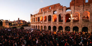 Masivní demonstrace proti násilí na ženách. Italy pobouřila vražda 22leté studentky