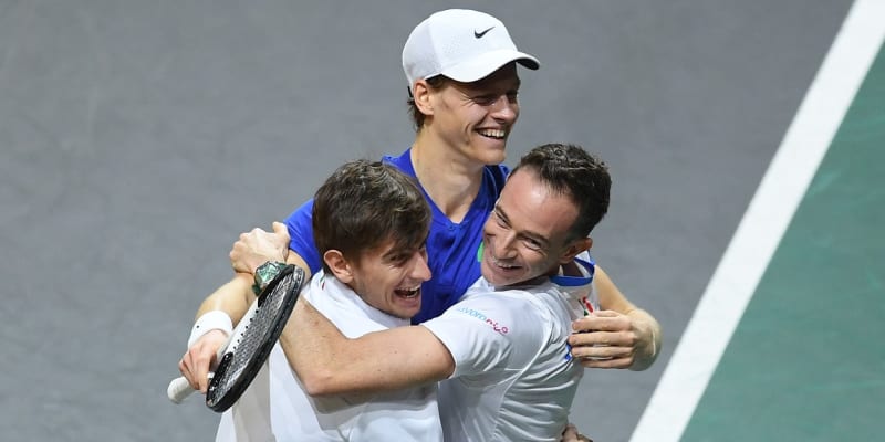 Italští tenisté podruhé v historii ovládli Davis Cup.
