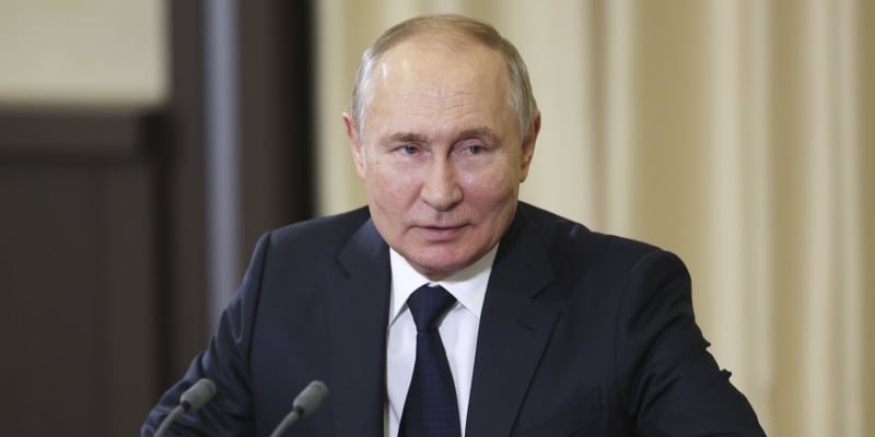 Internet se pozastavoval nad zvláštně nafouknutými tvářemi ruského prezidenta Vladimira Putina.
