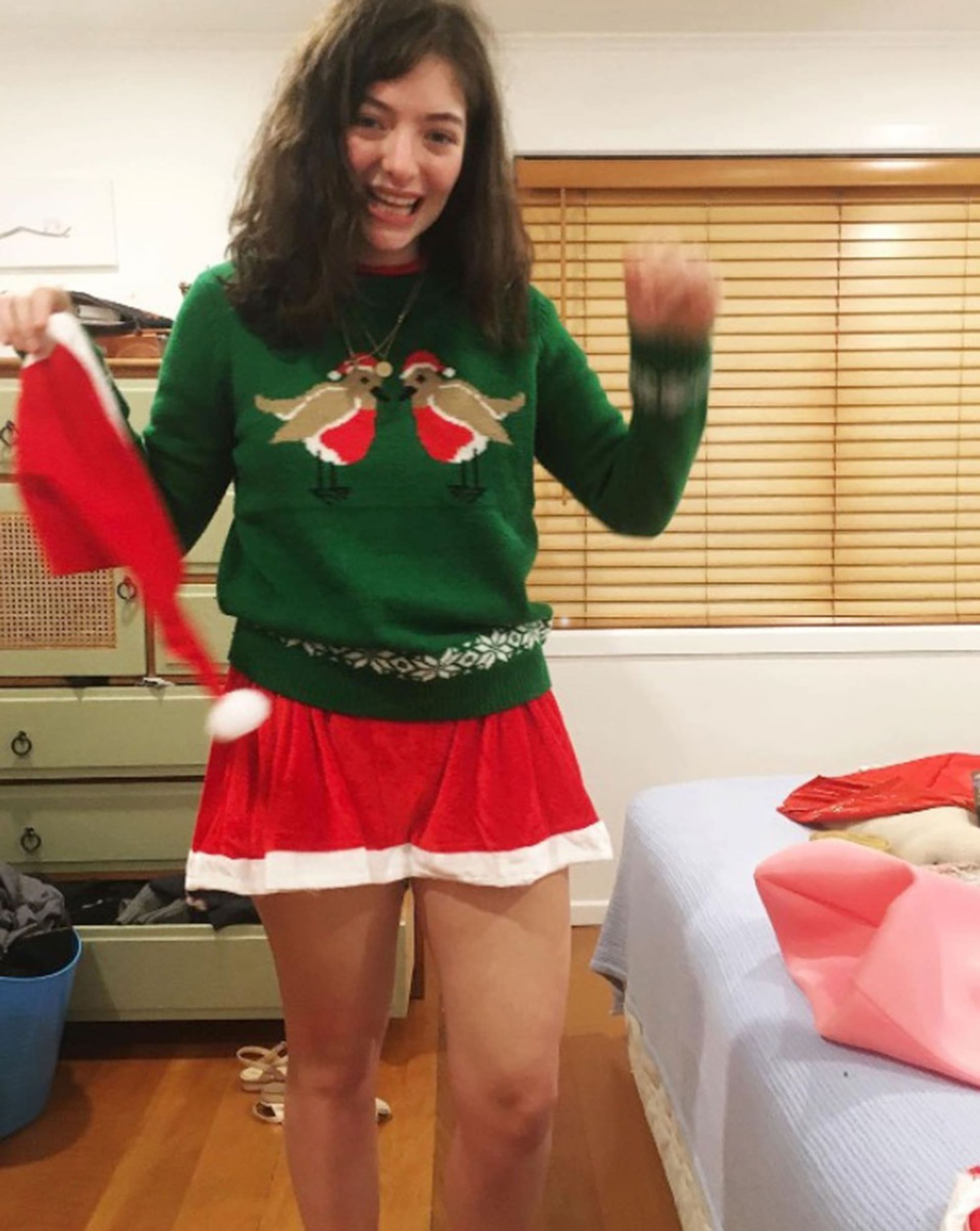 Zpěvačka Lorde Vánoce zjevně miluje.