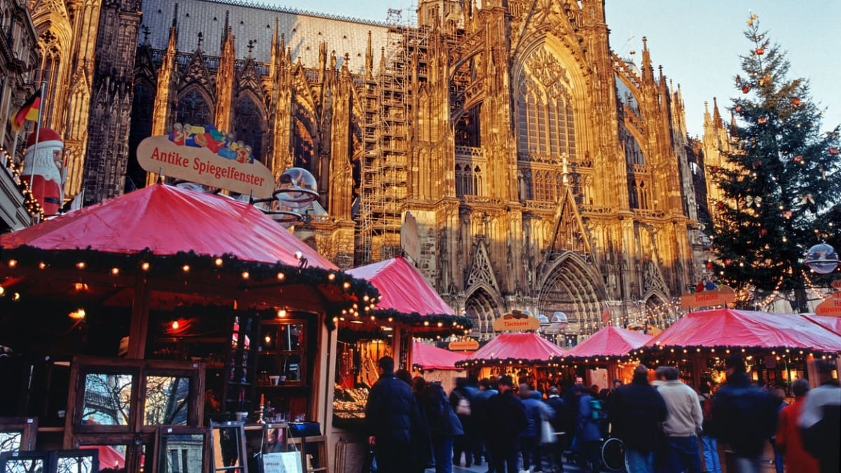 Mladý islamista plánoval teroristický útok na vánoční trh v Kolíně nad Rýnem.