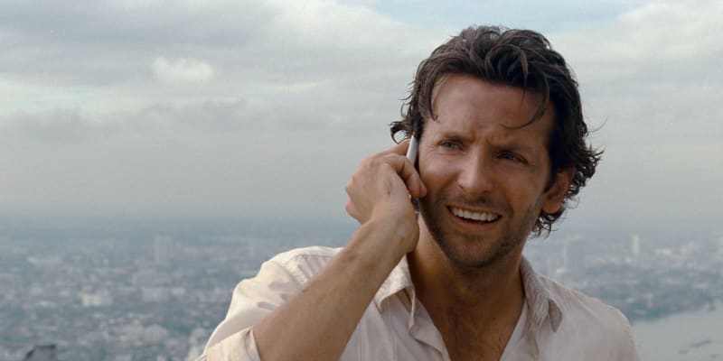 Bradley Cooper ve filmové sérii Pařba 