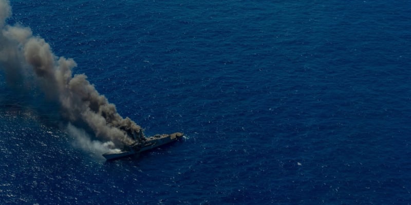 Zničení USS Ingraham