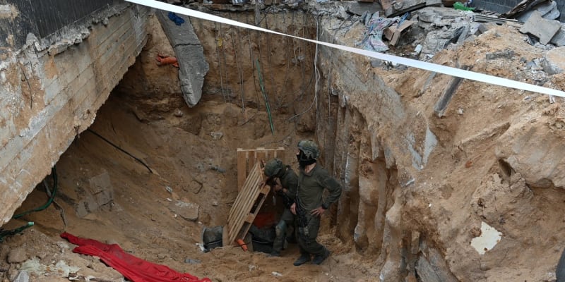Izraelští vojáci objevili na 800 vstupních šachet do tunelů.