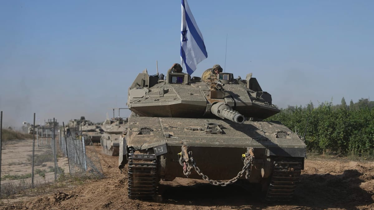 Izraelské tanky zahájily operaci i na jihu Gazy.
