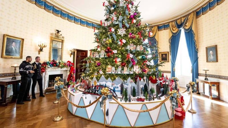 Vánoce v Bílém domě: Pod taktovkou Jill Biden vznikla americky pohádková výzdoba