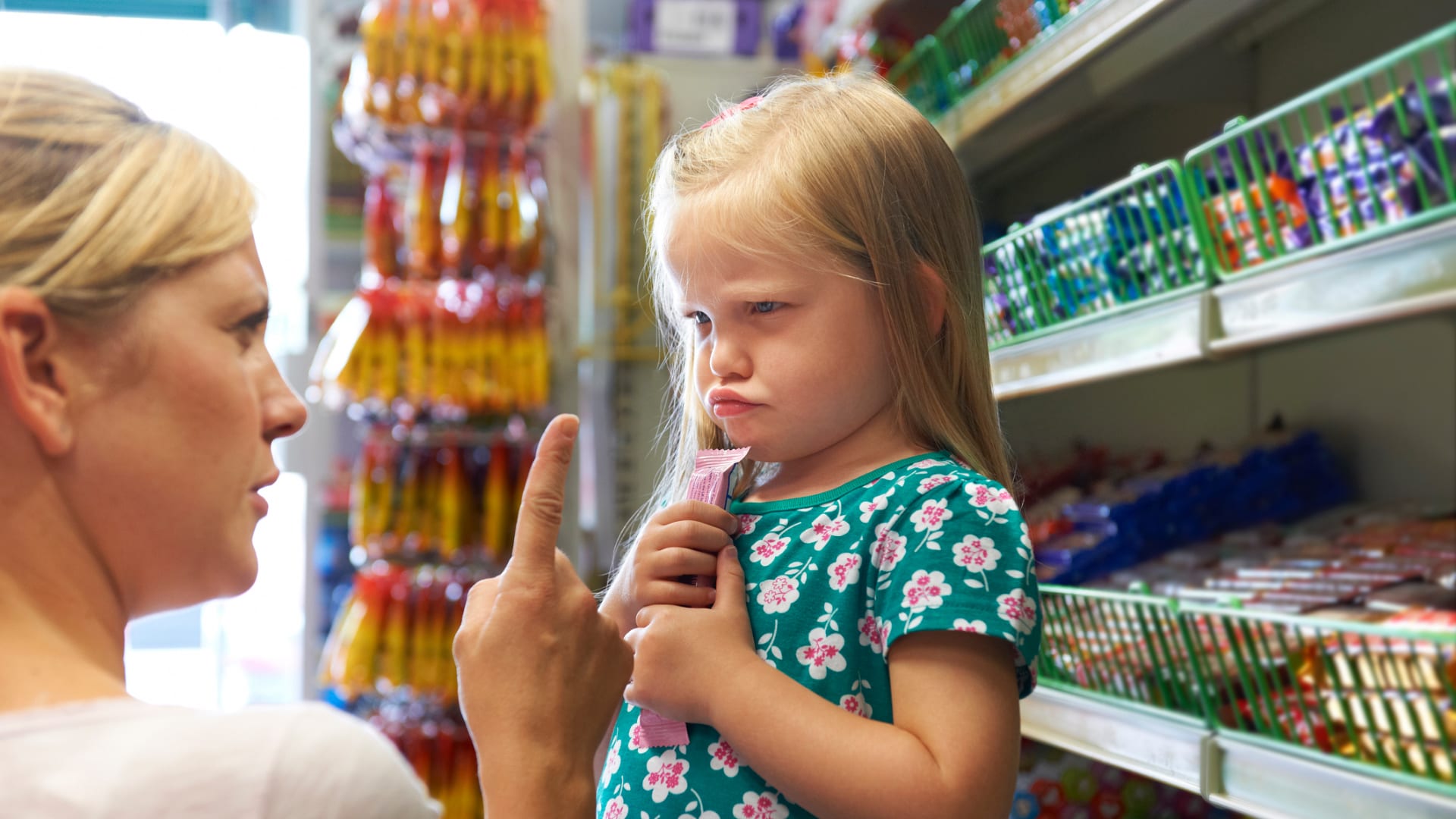 Jak zařídit, aby děti lépe kontrolovaly svůj příjem sladkostí?