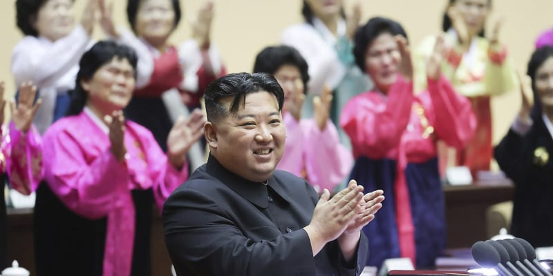Vůdce Severní Koreje Kim Čong-un vyzval ženy, aby rodily více dětí.