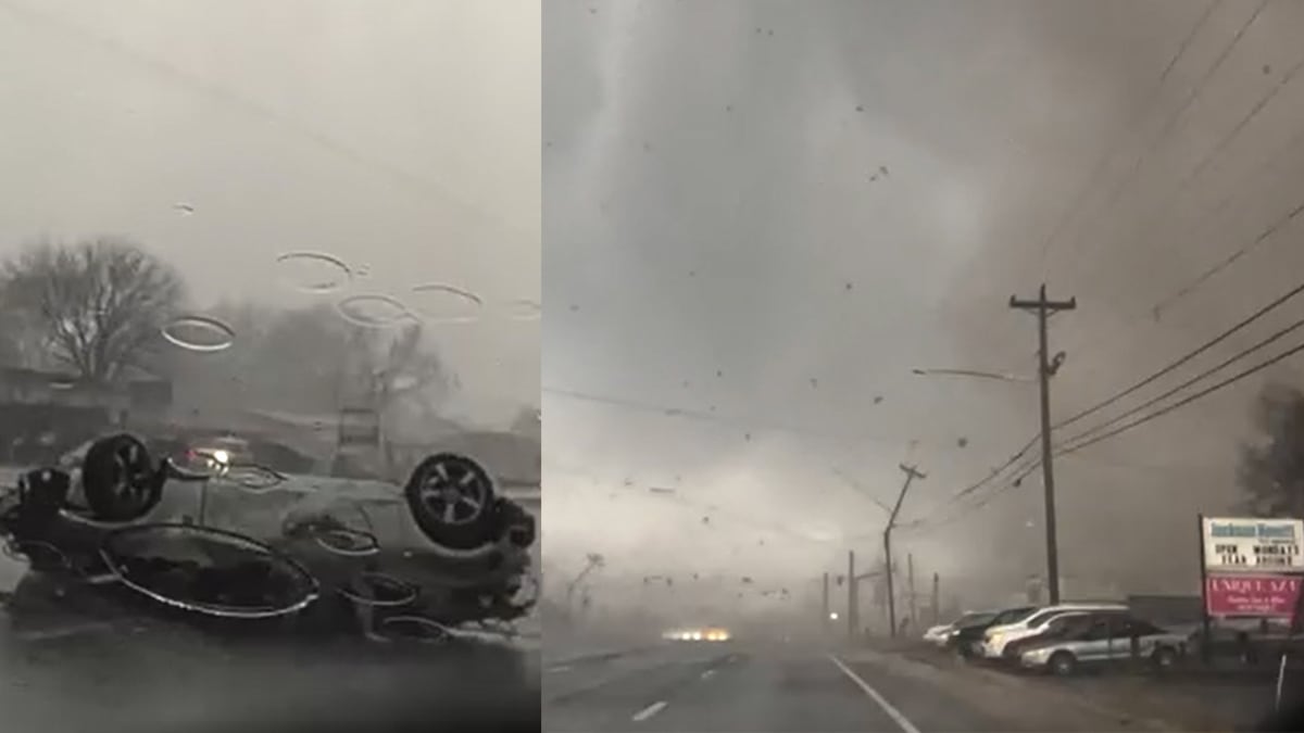 Na záběrech, které získala CNN, je vidět, jak se tornádo řítí přes silnici v Clarksville a vyhazuje do vzduchu trosky.