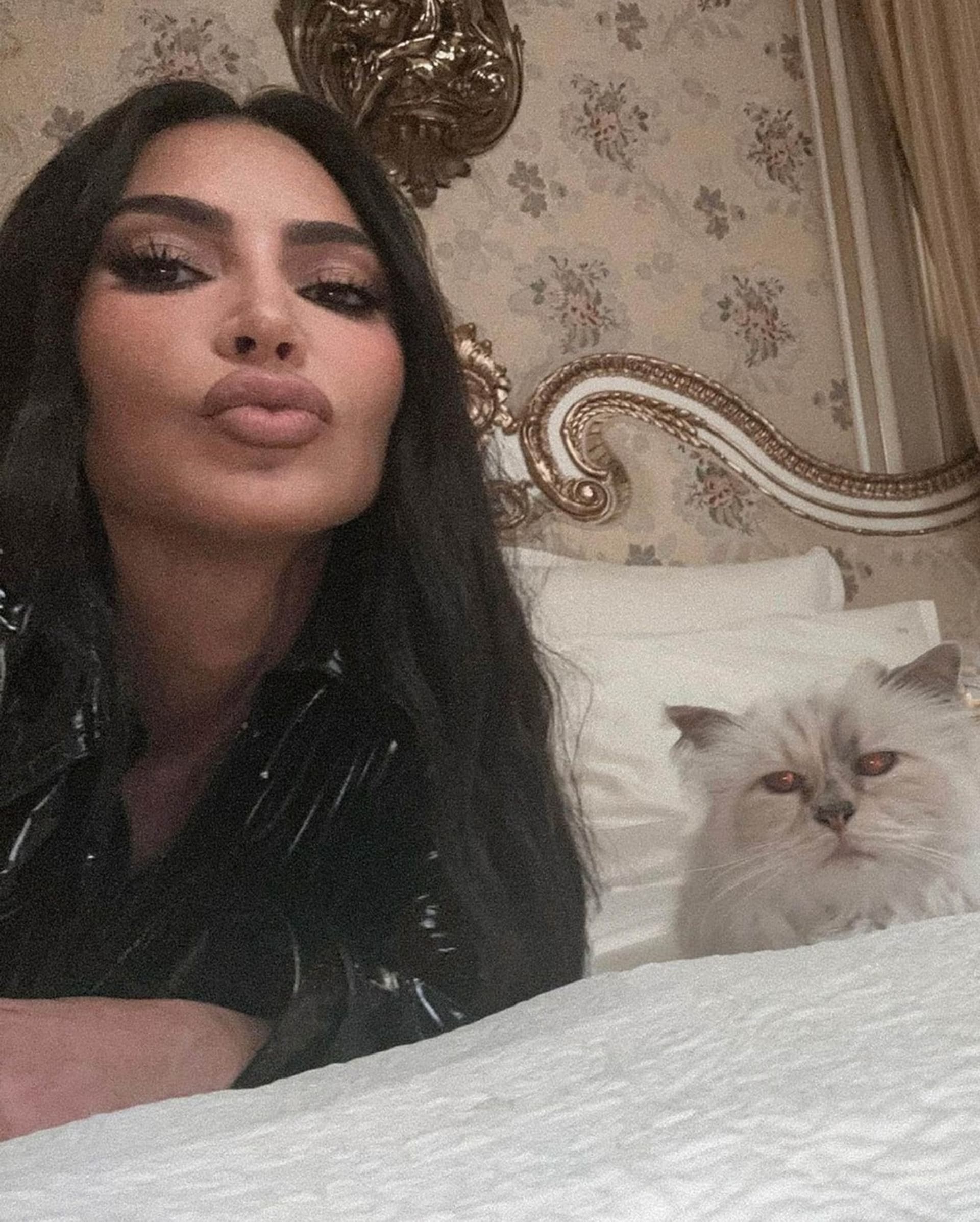 Kim Kardashian s kočkou Karla Lagerfelda