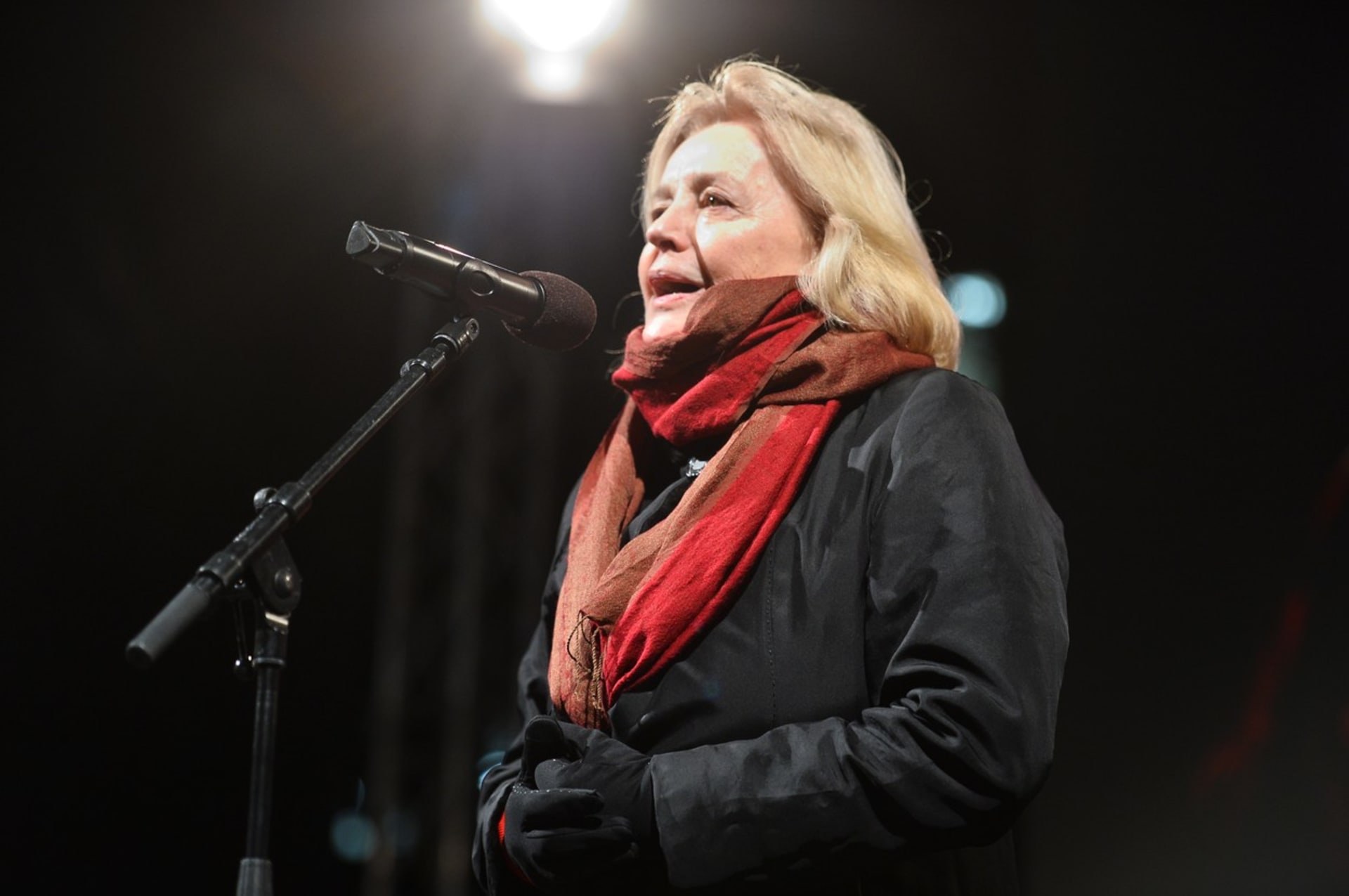 Magda Vášáryová se v politice angažuje od sametové revoluce.