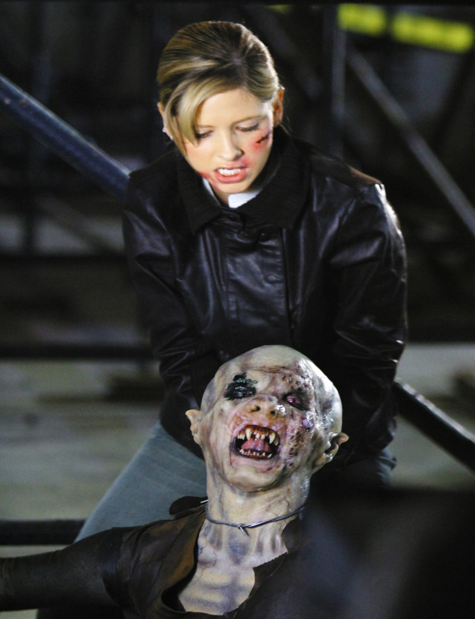 Herec Camden Toy v jedné ze svých děsivých rolí v seriálu Buffy, přemožitelka upírů