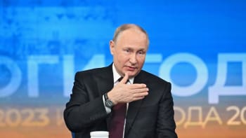 Putinovi se daří, míč je na straně Západu. Exšéf ze CIA řekl, co ruskému vládci hraje do karet