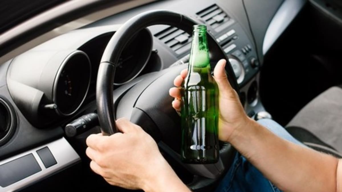 V roce 2023 za volant usedlo pod vlivem alkoholu 20 procent českých řidičů. (Ilustrační snímek)