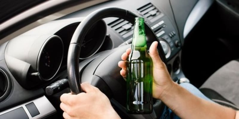 Soud Belgičanovi odpustil prohřešek alkoholu za volantem.