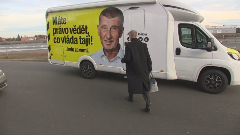 Andrej Babiš začal s kampaní