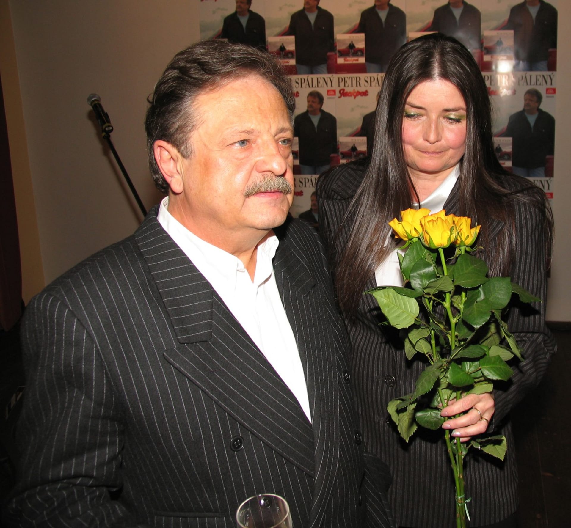 Petr Spálený se s Miluší Voborníkovou oženil v roce 1980. V manželství se jim narodila dcera Barbora.