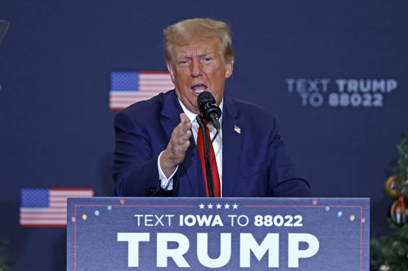 Donald Trump během kampaně ve státě Iowa (19. 12. 2023)