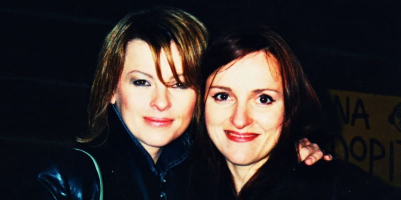 V roce 1996 spolu nazpívaly duet nazvaný S láskou, který vyšel na Ivetině albu Čekám svůj den. Poté se Ivana objevovala na koncertech Ivety jako host.