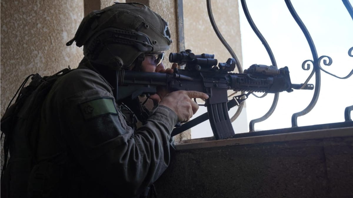 Izraelský voják v Pásmu Gazy