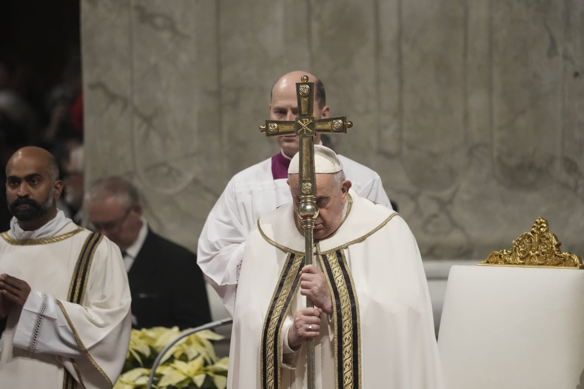 Papež František na Štědrý den znovu vyzval k míru na Ukrajině, v Izraeli a Palestině.