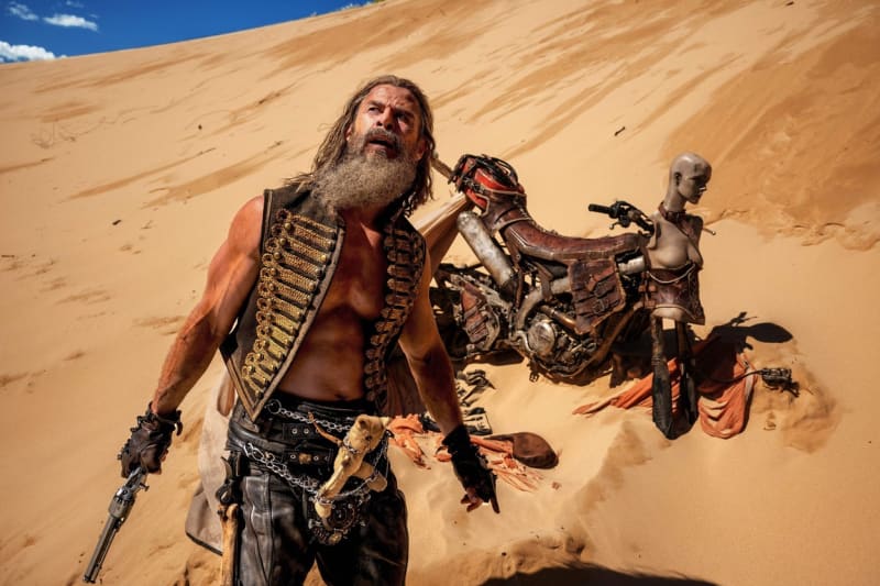 Chris Hemworth ve filmu Furiosa: Sága Šíleného Maxe