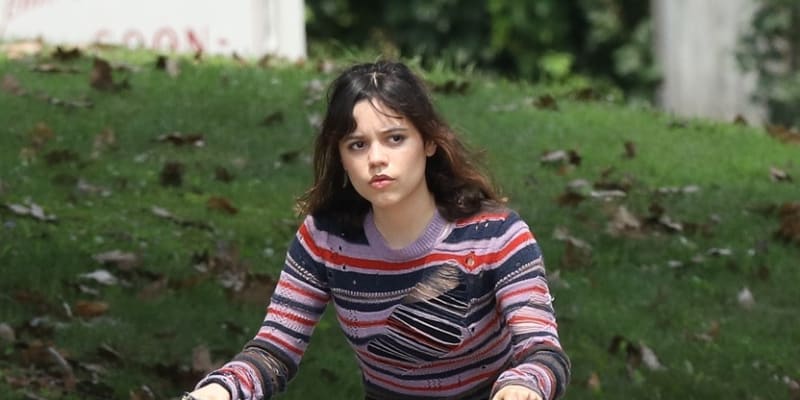 Jenna Ortega se objeví ve filmu Tima Burtona Beetlejuice 2.