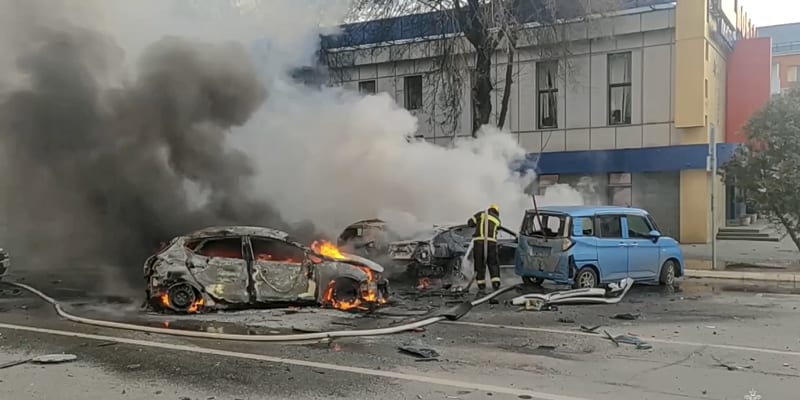 Nejméně 14 obětí si vyžádalo ostřelování ruského Belgorodu.