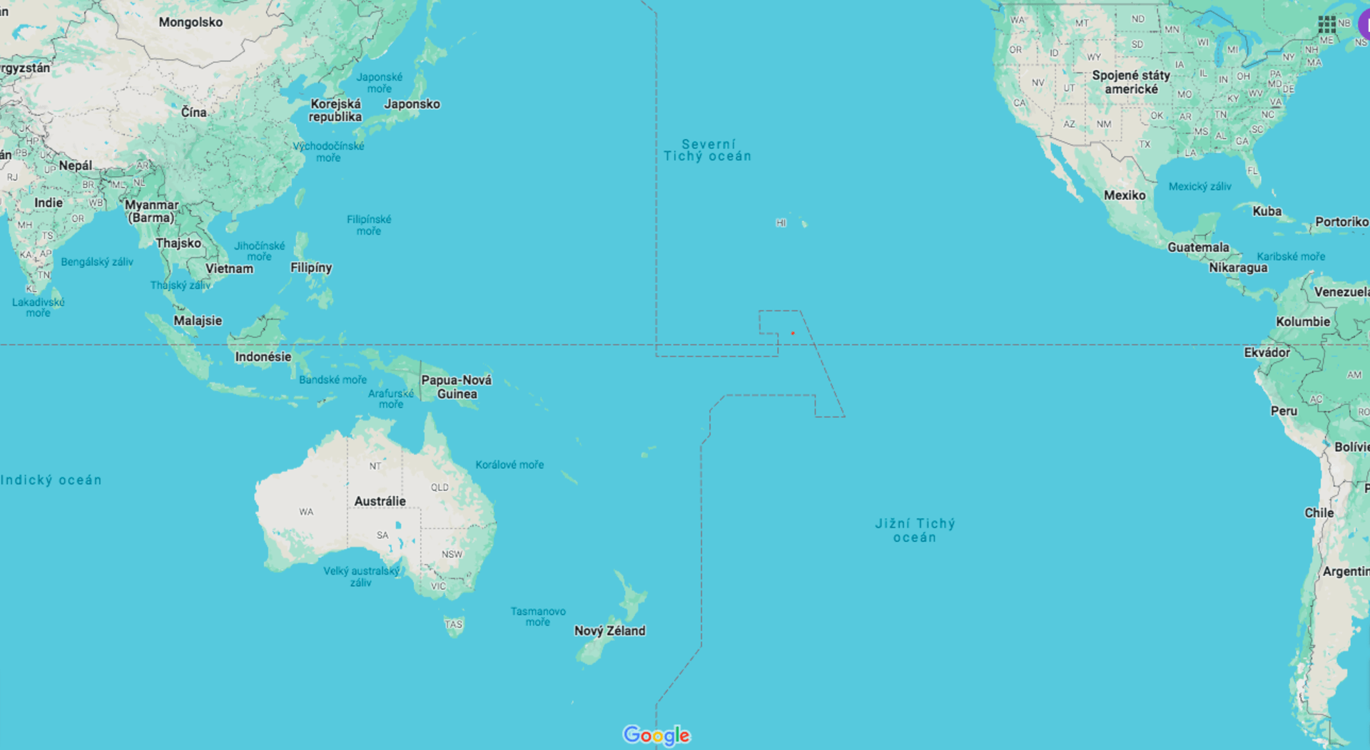 Červená tečka uprostřed snímku znázorňuje lokaci ostrovní skupiny Kiribati.