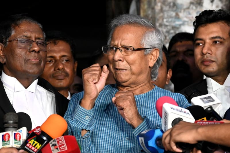 Muhammad Yunus stanul před soudem již dříve (20. 11. 2023).