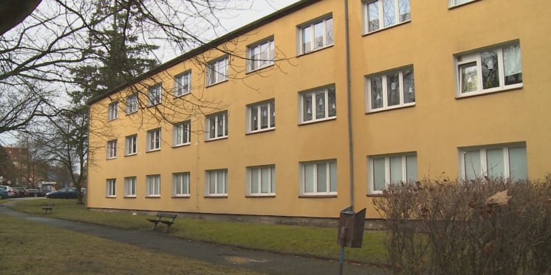 Na střední škole ve Stochově na Kladensku vyhrožoval 18letý student svým spolužákům.