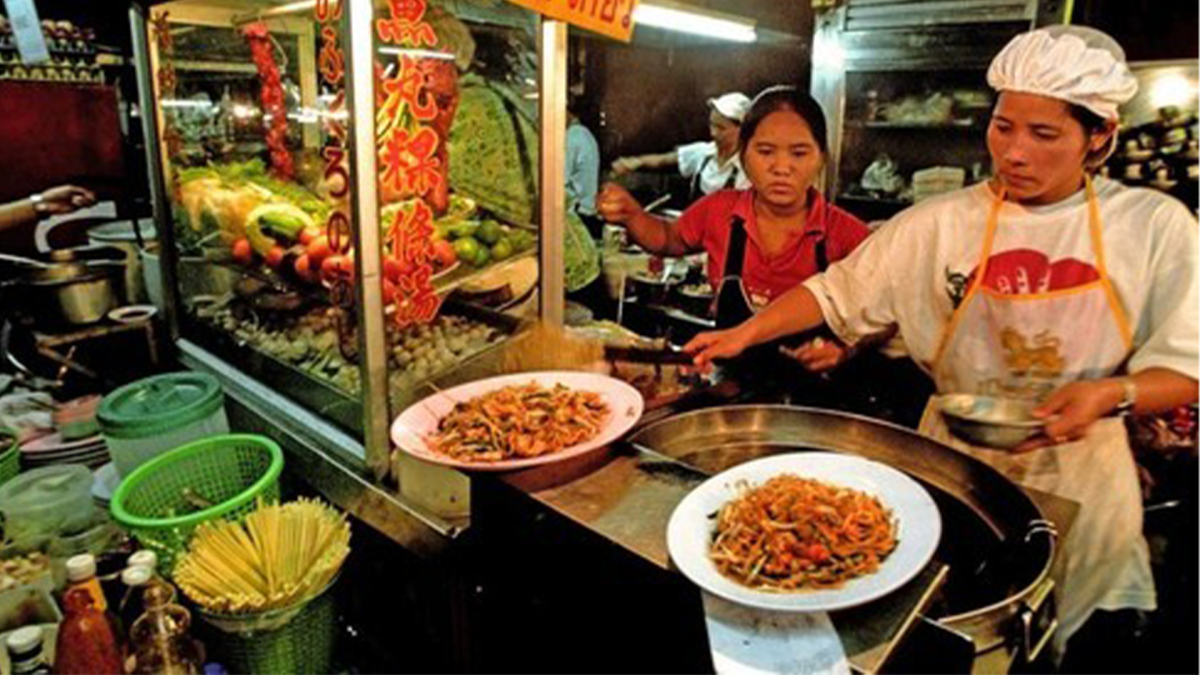 V thajské restauraci měli údajně podávat maso z fenky pitbulla (ilustrační foto) 
