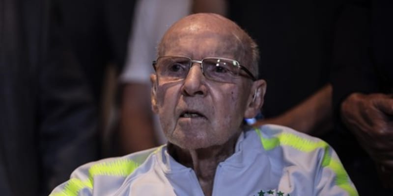 Ve věku 92 let zemřela brazilská fotbalová legenda Mário Zagallo.