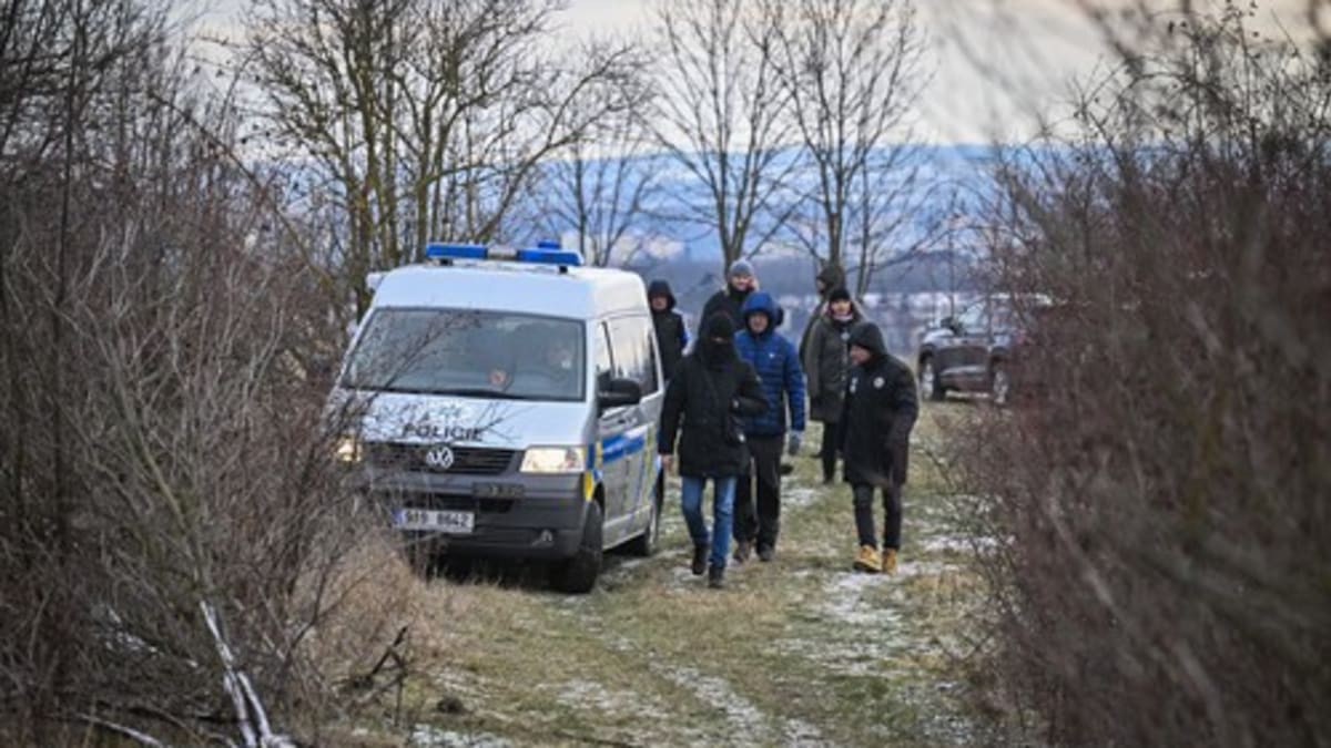 Policisté v neděli pokračovali v oblasti kolem stolové hory Vidoule v Praze 5 v pátrání po pohřešované osobě. Kolem 15. hodiny oznámili nález kosterních pozůstatků.