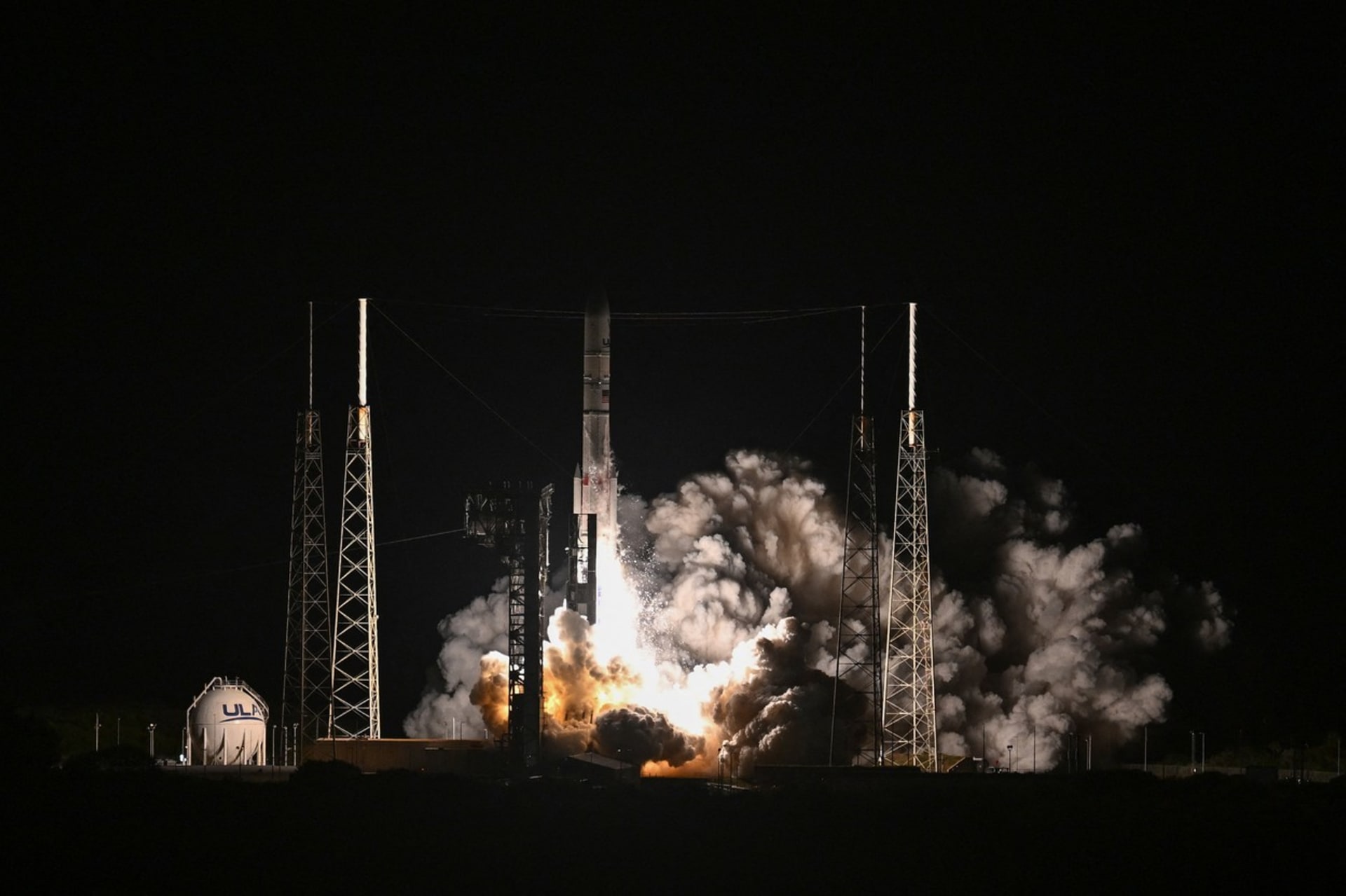 Raketa Vulcan odstartovala svoji misi na Měsíc (8. 1. 2024).