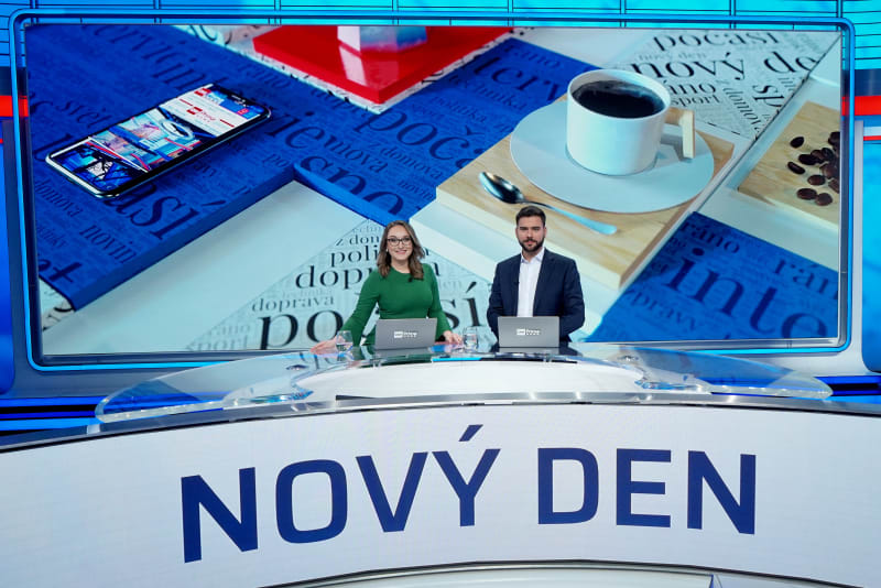 Novou moderátorskou dvojící v Novém dni je Sabina Dračková a Jiří Šlégr.