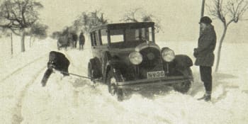 Psi umrzali u bud, mráz minus 42,2 zastavil všecka auta. Český rekord z roku 1929 stále platí