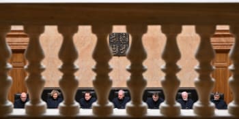 Horký den pro koalici. Jurečku se Stanjurou čeká grilování před Ústavním soudem kvůli důchodům