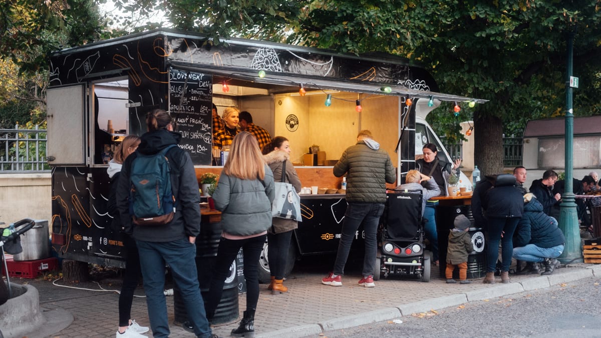 Pedros Foodtruck je první americky laděný streetfoodový truck na Břeclavsku