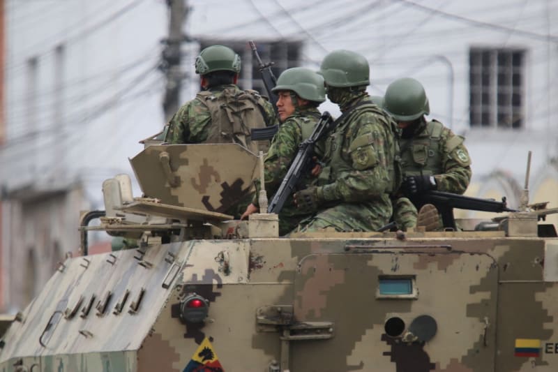Násilnosti v Ekvádoru si již vyžádaly nejméně 10 životů.