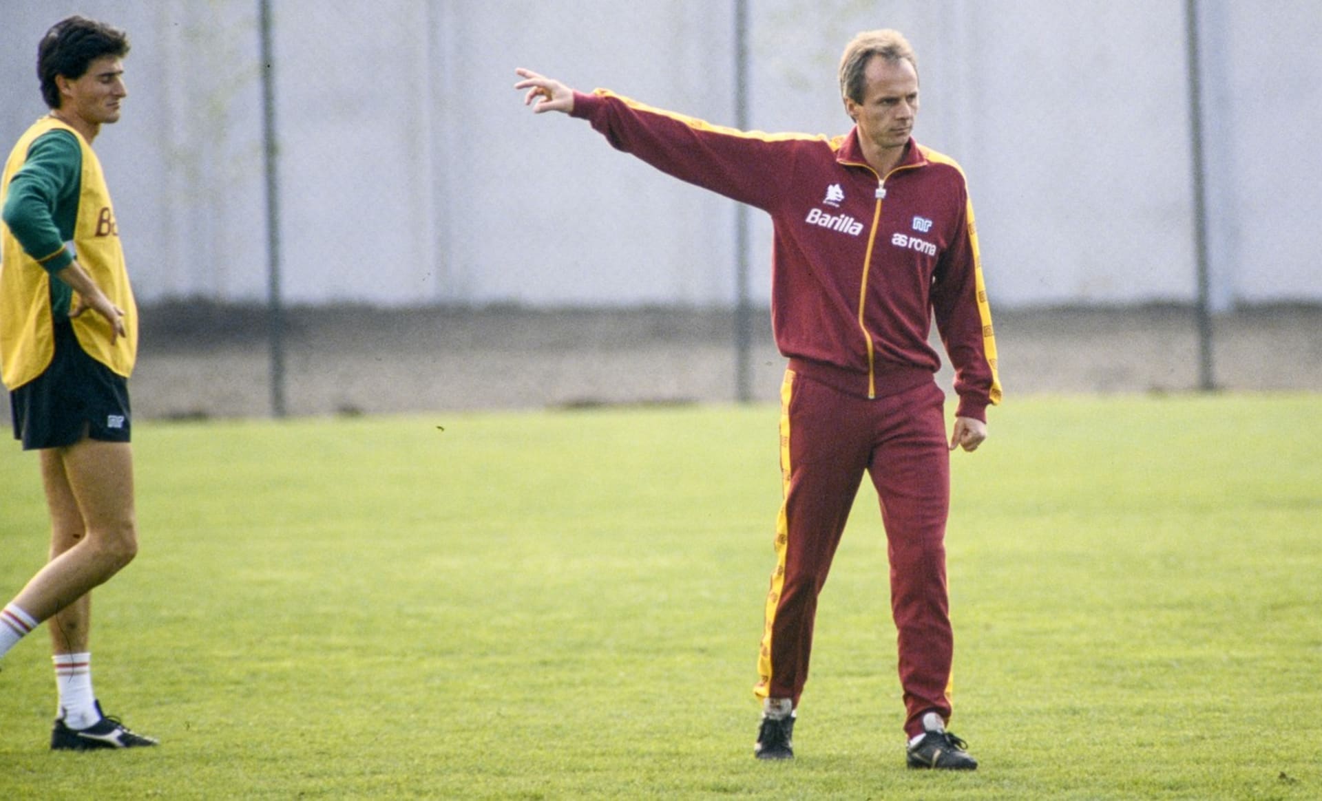 Trenér Sven-Göran Eriksson působil též v AS Řím (1986).