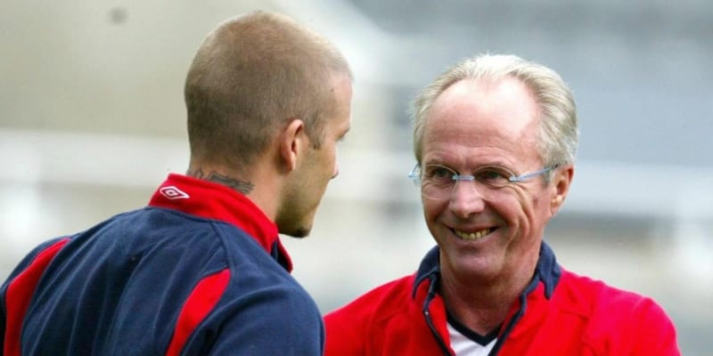 Trenér Sven-Göran Eriksson s Davidem Beckhamem (2004)