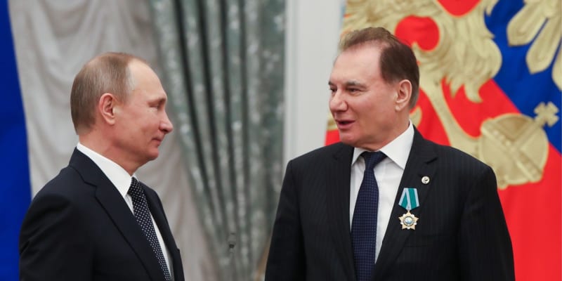 Vladimir Chavinson dostal od Putina státní řád za zásluhy v medicíně (26. 1. 2017).