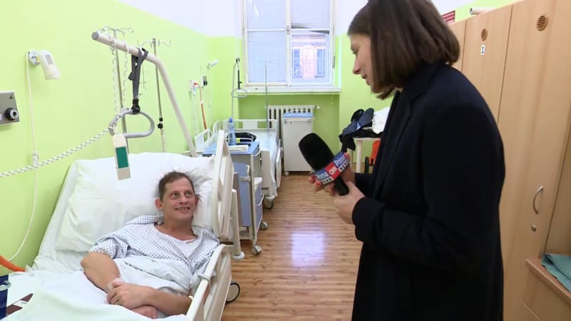 Cizinec zraněný při střelbě v Praze opustil nemocnici.