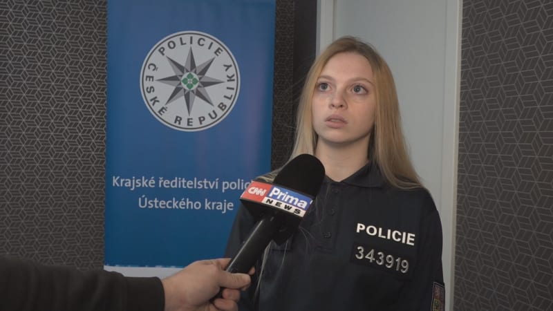 Lupič v Chomutově neuspěl ve směnárně, pak ho naháněla mladá policistka v civilu