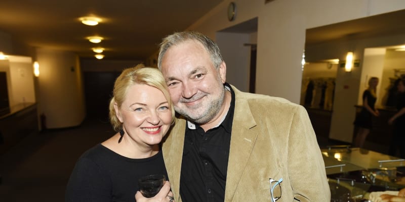 Václav Svoboda se svou manželkou Lenkou, kterou si vzal v roce 2021.